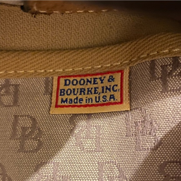 Dooney & Bourke Vintage Monogram Signature Logo Tassel Tote Satchel Bag - Picture 10 of 11